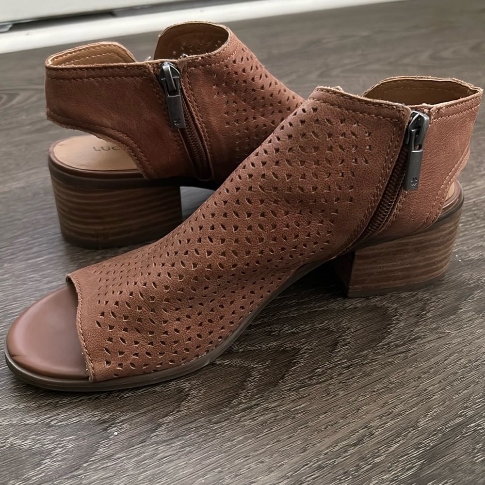 Lucky brand ankle booties shoes